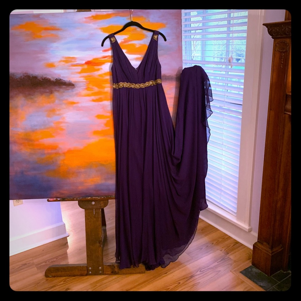 Lovely evening gown, purple with gold trim